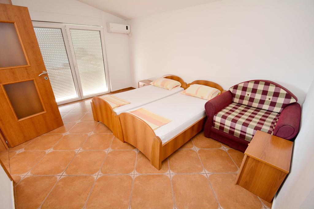 Guesthouse Mb Knezevic Budua Esterno foto