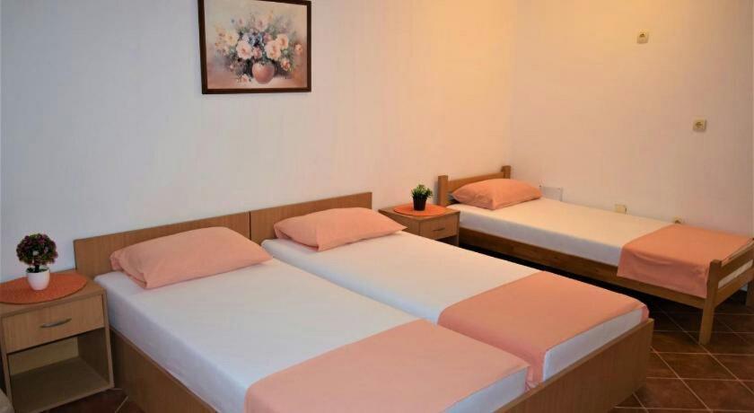 Guesthouse Mb Knezevic Budua Esterno foto